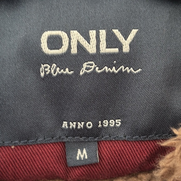 ONLY - Burgundy Jacket - Picture 2 of 10